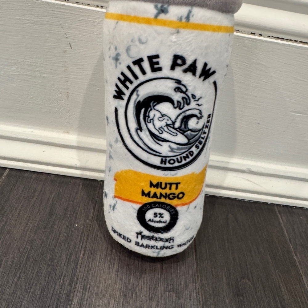 NWOT White Paw Claw Mutt Mango Dog Pet Toy Seltzer- Yellow and Gray - Picture 3 of 4